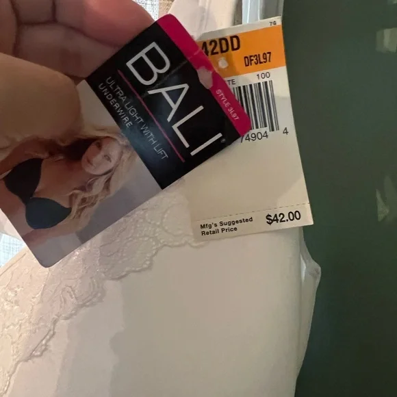 Bali Bra size 42 DD white - Picture 2 of 5